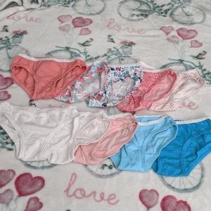 10 Underwears